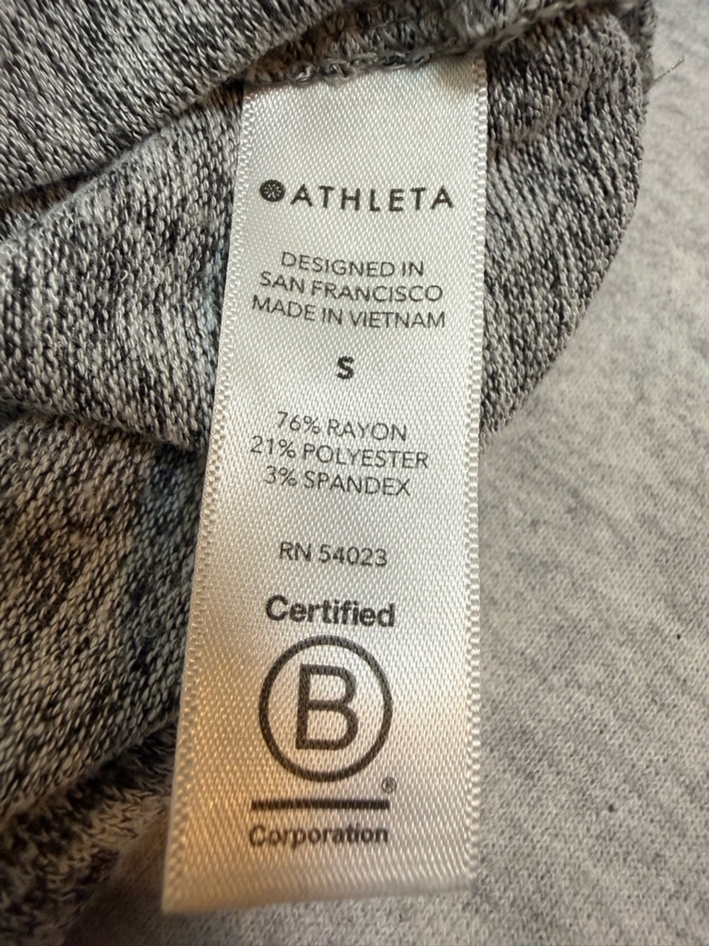 Athleta Mindful Pullover – Light Gray Heather‎ 🌿 - Picture 5 of 7